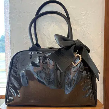 잡화 마트 이타백 빅 리본 퀼팅 스포티 백