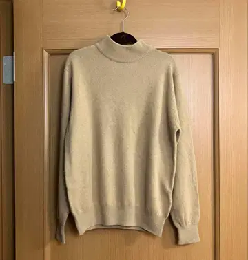 하이넥 캐시미어 100% 스웨터