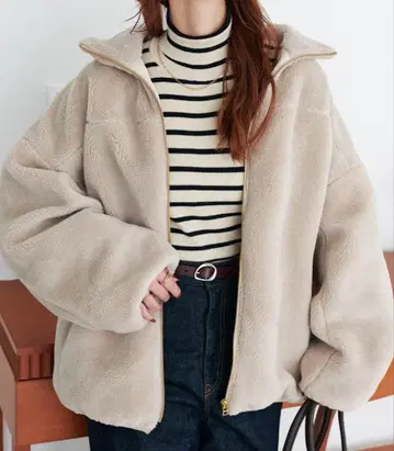 discoat 깔끔한 보아 스탠드 블루종