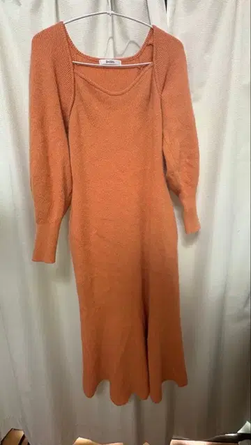 SNIDEL 오렌지 니트 원피스 긴팔