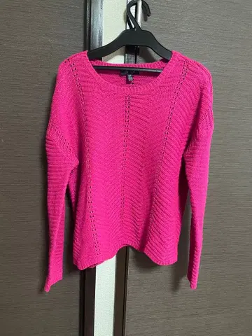 여성용 니트 핑크 컬러