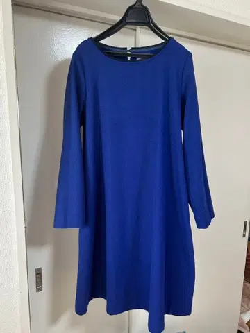 블루 A라인 긴팔 원피스