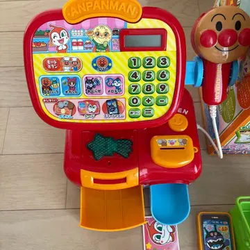 찰칵찰칵! 셀프로 삑삑! 호빵맨 계산기