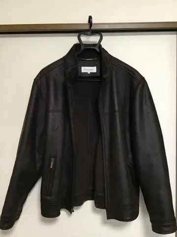 Calvin Klein 페이크 가죽 자켓 M