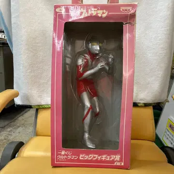 울트라맨 빅 피규어상