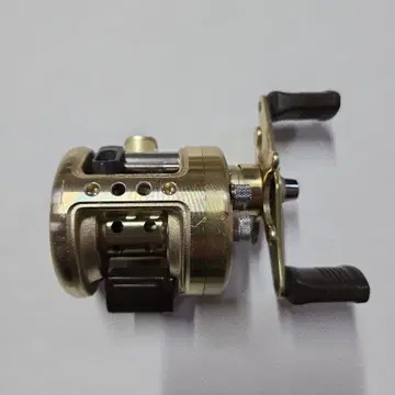 SHIMANO CALCUTTA 50XT 골드 낚시릴