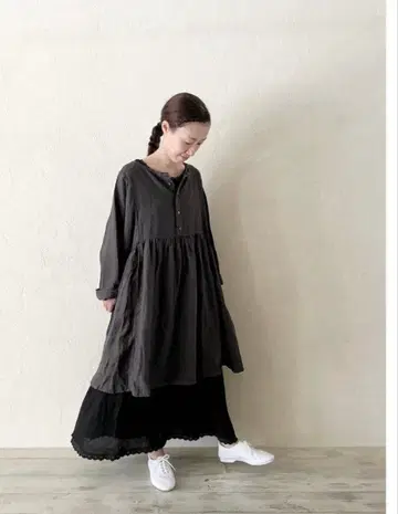 네스트로브 개더링 튜닉