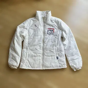 FILA 골프 자켓 화이트 충전솜 L 사이즈