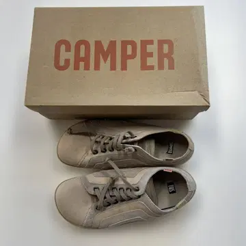 CAMPER 가죽 신발 미사용