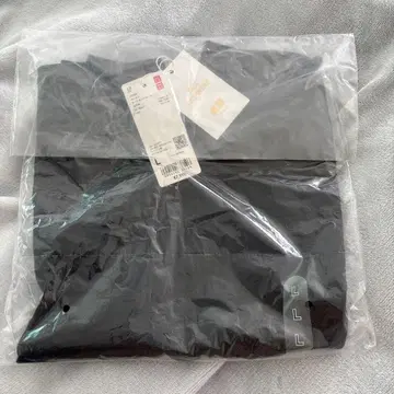 미개봉 새상품 유니클로 캐시미어 모크넥 스웨터 5부 소매