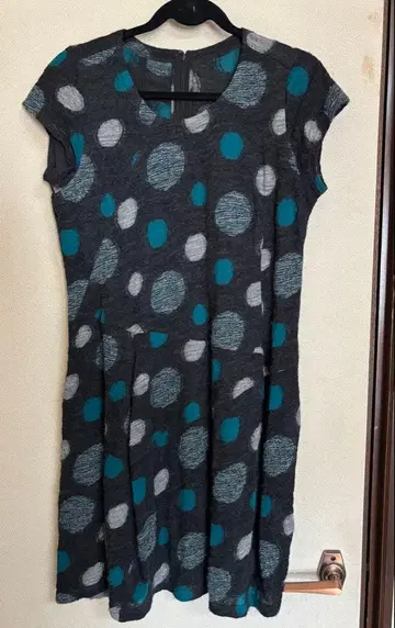 센소유니코 울 원피스 가을/겨울 제품