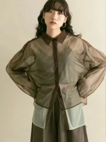 레이어드 시어 셔츠 KBF