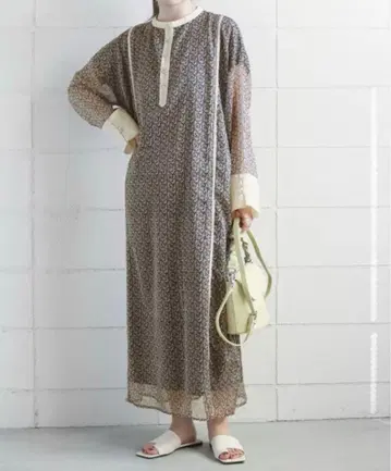 [ Bab ] 시어 프린트 카프탄 원피스 [ 사이즈 M ]