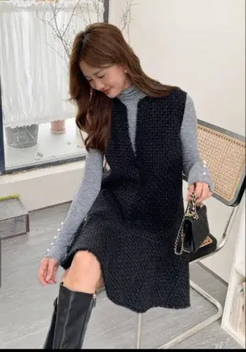 BIRTHDAYBUSH 벌스데이 바쉬 AGGIE TWEED DRESS
