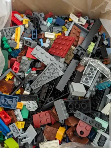 레고 60 사이즈 종이상자 1개 분량