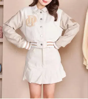 다리치 컴팩트 데님 바시티 자켓 (아이보리)