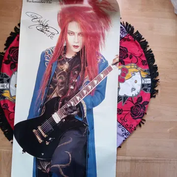 hide 등신대 포스터