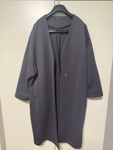 그레이 더블 버튼 롱 코트