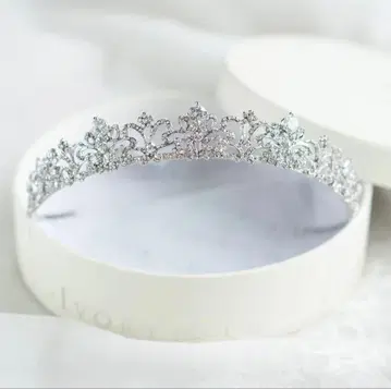 Ivory & Co. Elizabeth 티아라