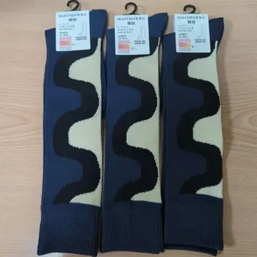 유니클로 마리메꼬 히트텍 하이삭스 택 포함 새상품