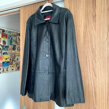 Golden 블랙 라무 가죽 자켓