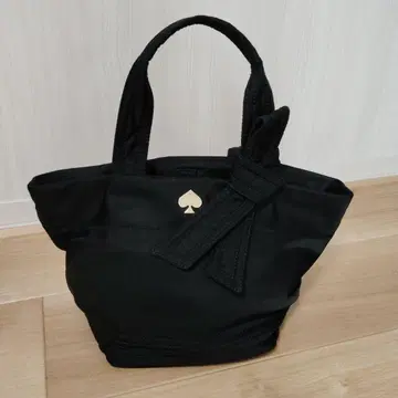 케이트 스페이드 블랙 토트백 약