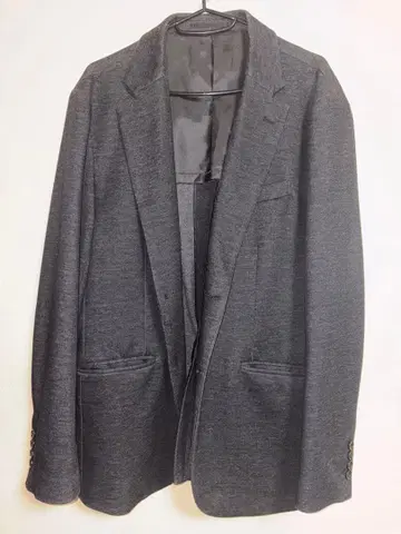 다크 그레이 테일러드 자켓