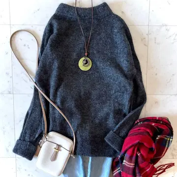 새상품급 데미룩스 빔즈 모헤어 혼방 울 보틀넥 니트 차콜 그레이