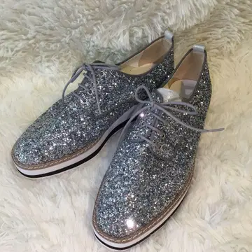 새상품급 DIANA 통굽 밑창 실버 글리터 스니커즈 24.5cm