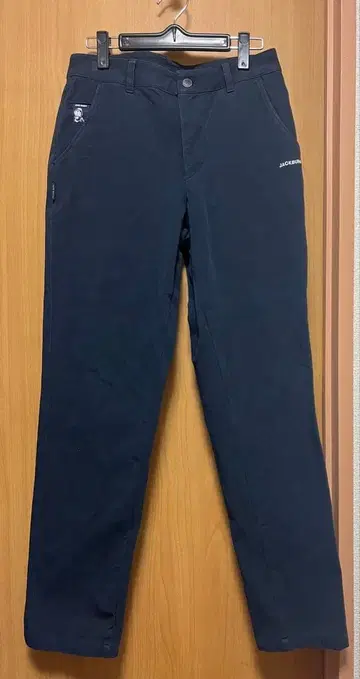 JACKBUNNY 네이비 캐주얼 팬츠