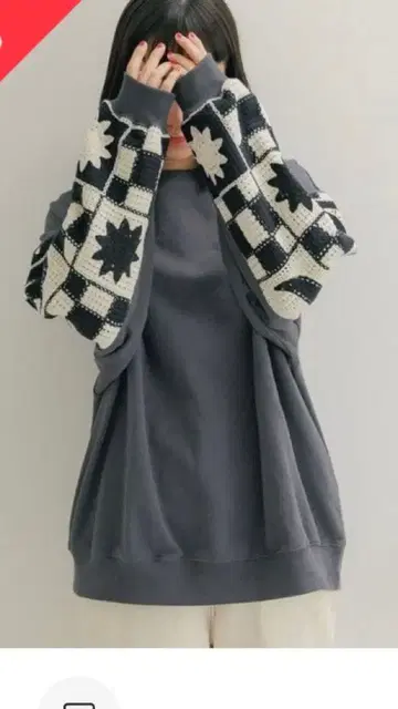 니코앤드 크로셰 콤비 풀오버 차콜 M 사이즈