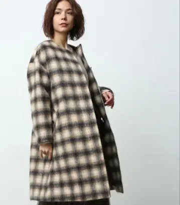 ROPE 체크 모헤어 샤기 노카라 코트