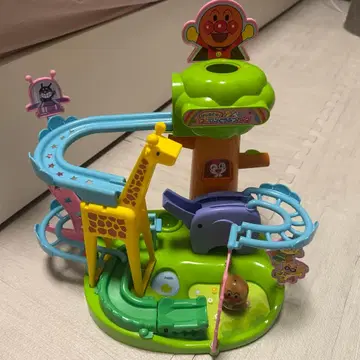 호빵맨 데굴데굴 동물 파크