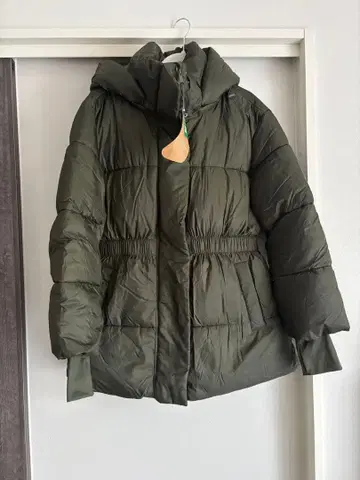 GAP 빅 퍼프 신치 다운 카키