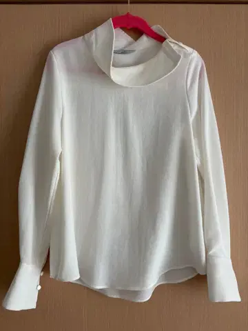 UNITED TOKYO 하이넥 긴팔 셔츠