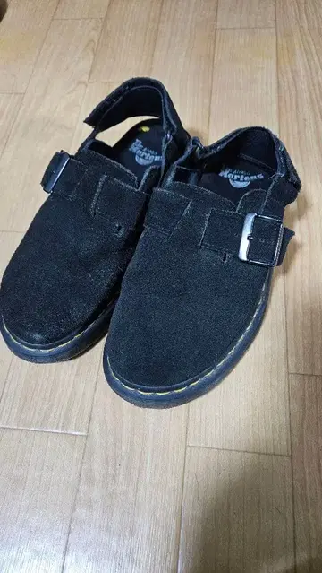 Dr.Martens 닥터마틴 샌들 UK5