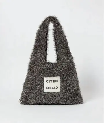 [ 새상품 미사용 ] CITEN 키라키라 트라이앵글 토트 블랙 완판템