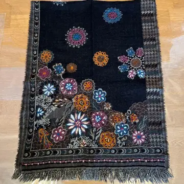 Saldarini 1882 꽃무늬 자수 스톨