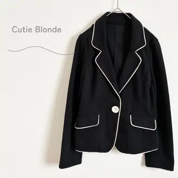 큐티 블론드 테일러드 자켓 화이트 라인 레이온 깔끔