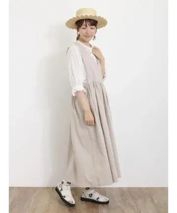 택 포함 새상품 사만사 모스모스 스캘럽 레이스 자수 슬리브리스 원피스