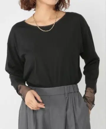 studio clip 소매 시어 절개 크루넥 풀오버 M