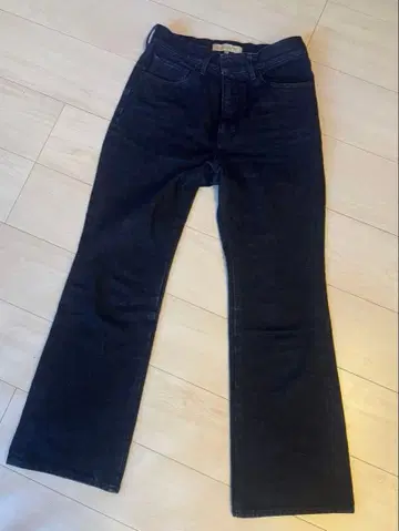 유나이티드 애로우즈 뷰티 앤 유스 플레어 데님