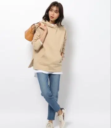 BARNYARDSTORM 쭈리 플리스 풀오버 종이상자 후드티