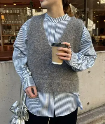 [ 시즌리스 활약 ] 믹스 페더얀 크롭 베스트 ( WEB 한정판 )