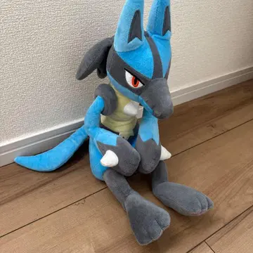 루카리오 봉제 인형