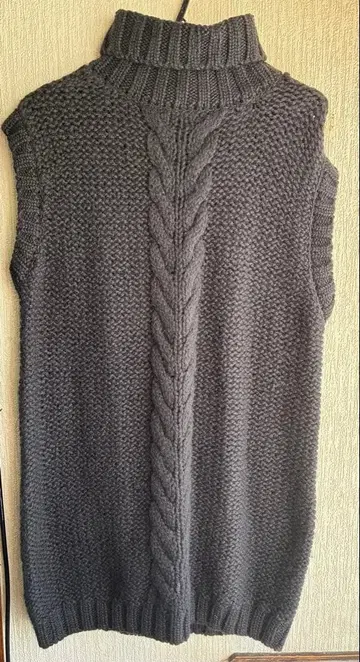 ICHI 케이블 니트 터틀넥 베스트 울 100%