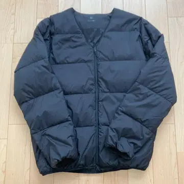 Goldwin 다운 자켓 M 사이즈