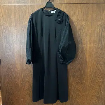 Super Beauty 블랙 원피스 42