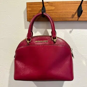 MICHAEL KORS 빨간색 가죽 숄더백