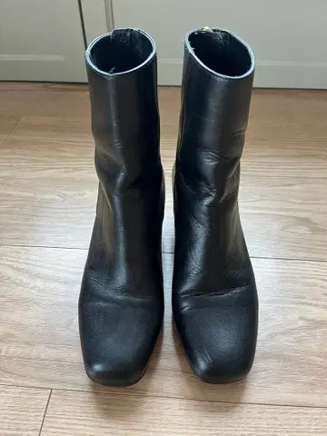 유나이티드 애로우즈 블랙 가죽 부츠 중간 굽 지퍼 포함